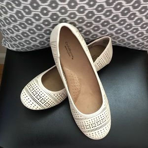 Cream Flats